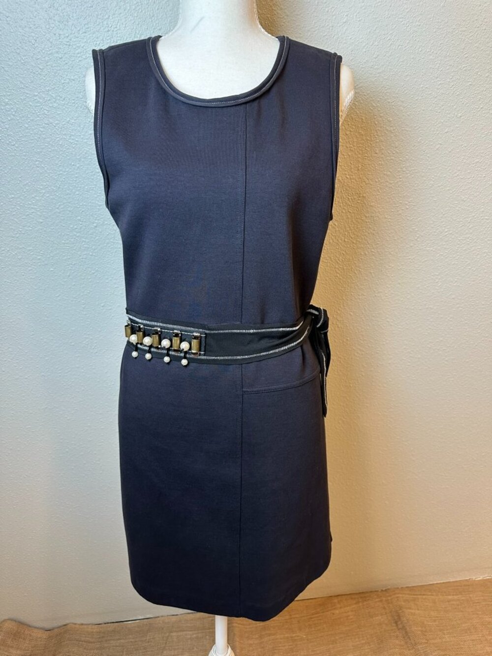 Dorothee Schumacher Sz 3/ US 8 M Tunic Top Beaded Silk Detail Black Quiet Luxury